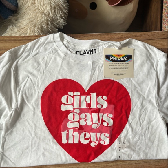 Pride shirt - Picture 2 of 2